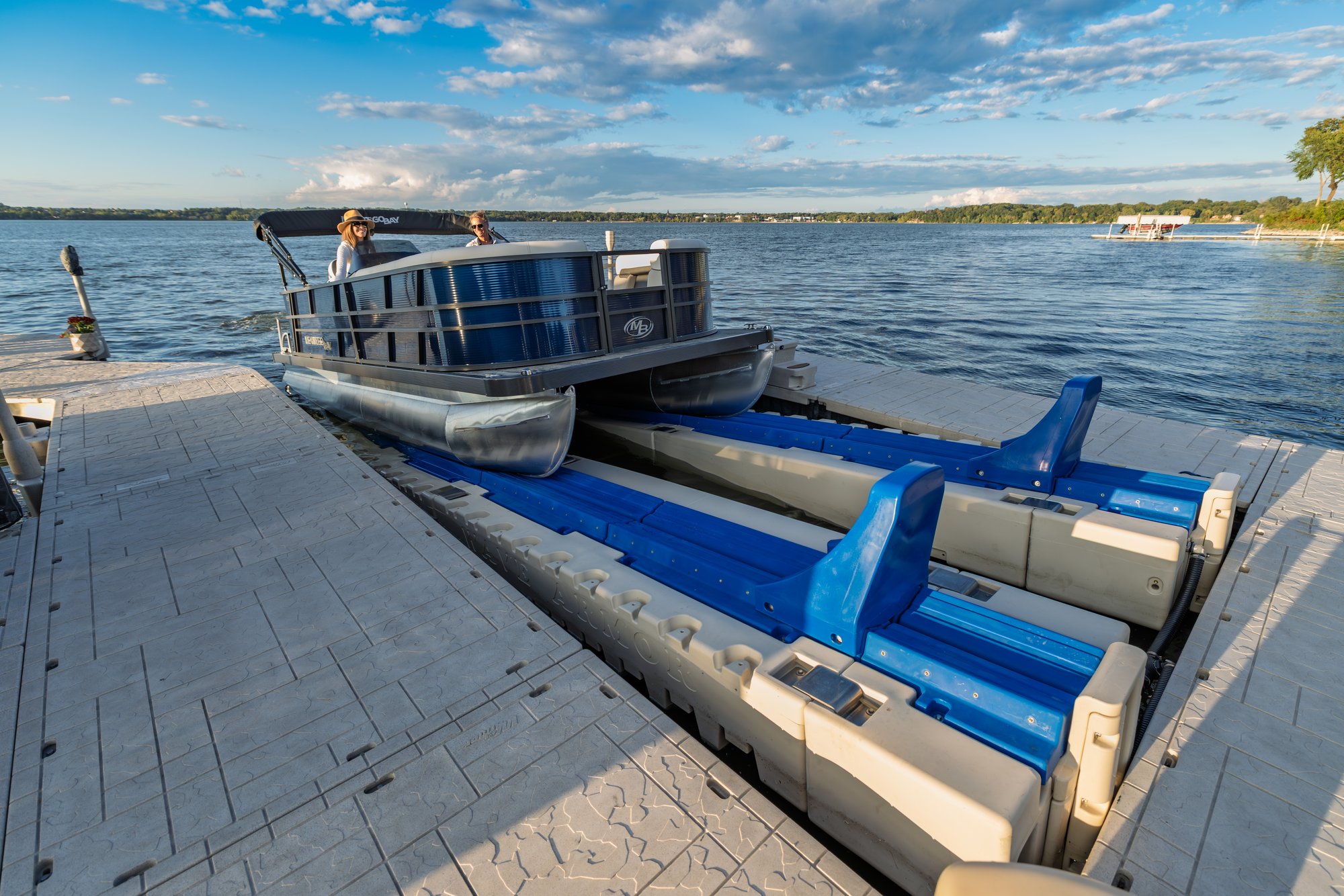 WaveArmor-MY26-Stills-Air Assist-281 WaveArmor-MY26-Stills-Air Assist-281